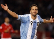 熊猫直播官网-库里赛后评分拉满，灰熊压制湖人，一场比赛，两种命运