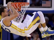 熊猫世界杯2026-卡马文加的铁血宣言，用双脚撕碎质疑，让硬仗成为王者的勋章