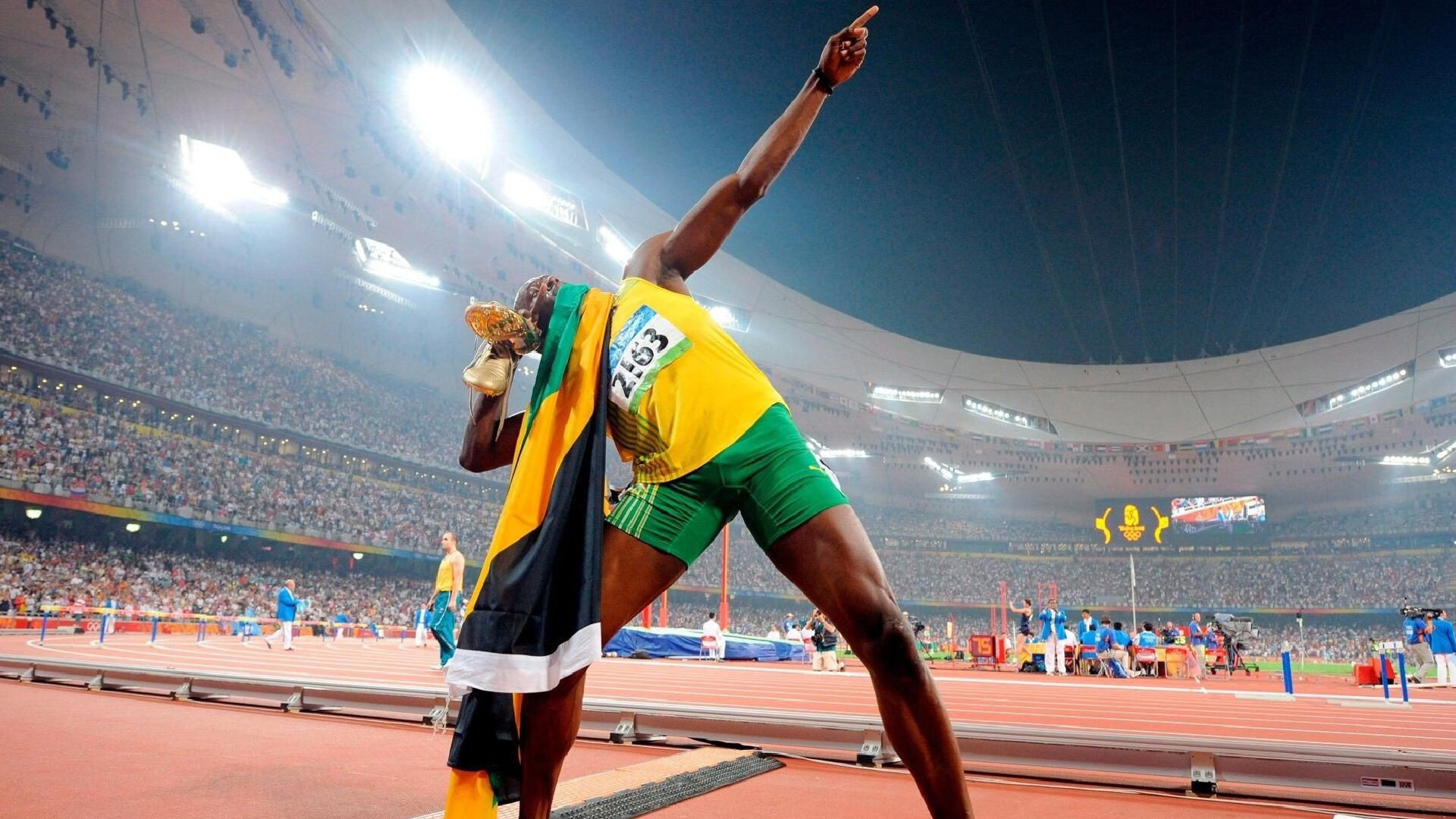 斯通斯一锤定音！西班牙险胜摩洛哥，曼城铁卫展现决定性巨星价值