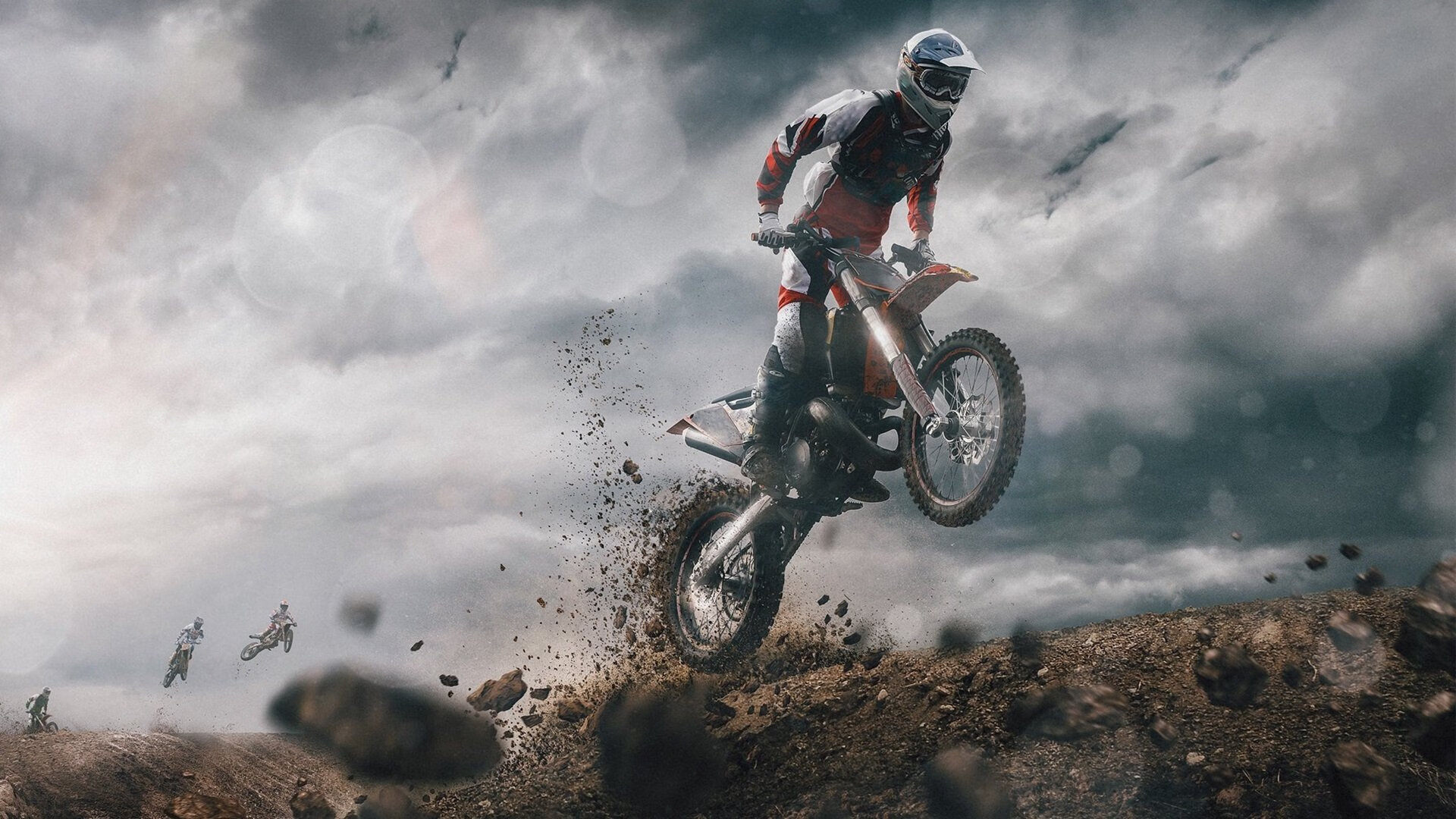 赛道惊魂夜，佩雷兹绝杀点燃赛场，索伯车队逆袭梅赛德斯